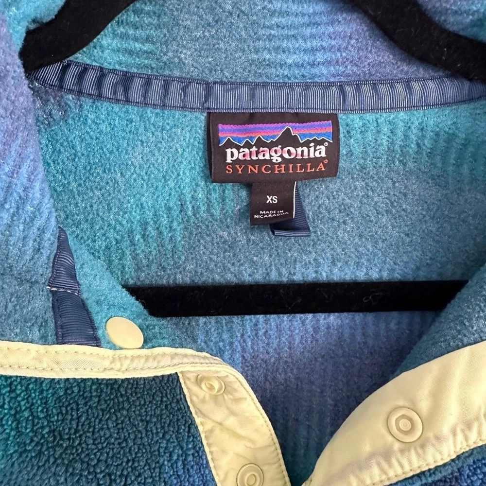 Patagonia Snap-T Fleece Womens Lightweight Synchilla Aurora Dark Borealis‎